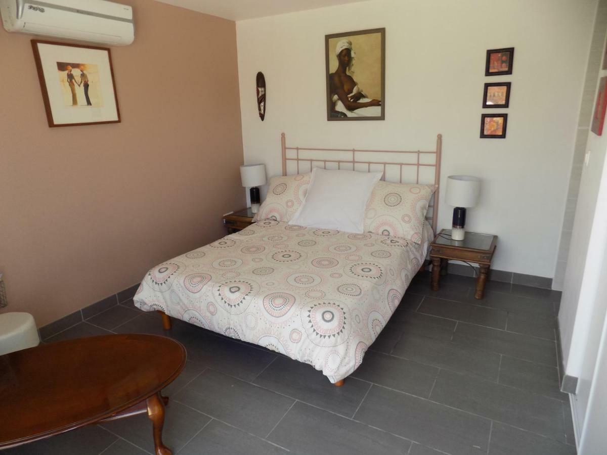 Villa Vaya Villemoustaussou Buitenkant foto